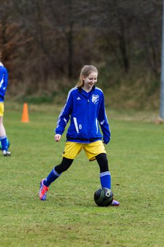 Bild 28 - B-Juniorinnen Tus Tensfeld - TSV Gnutz o.W. : Ergebnis: 1:3